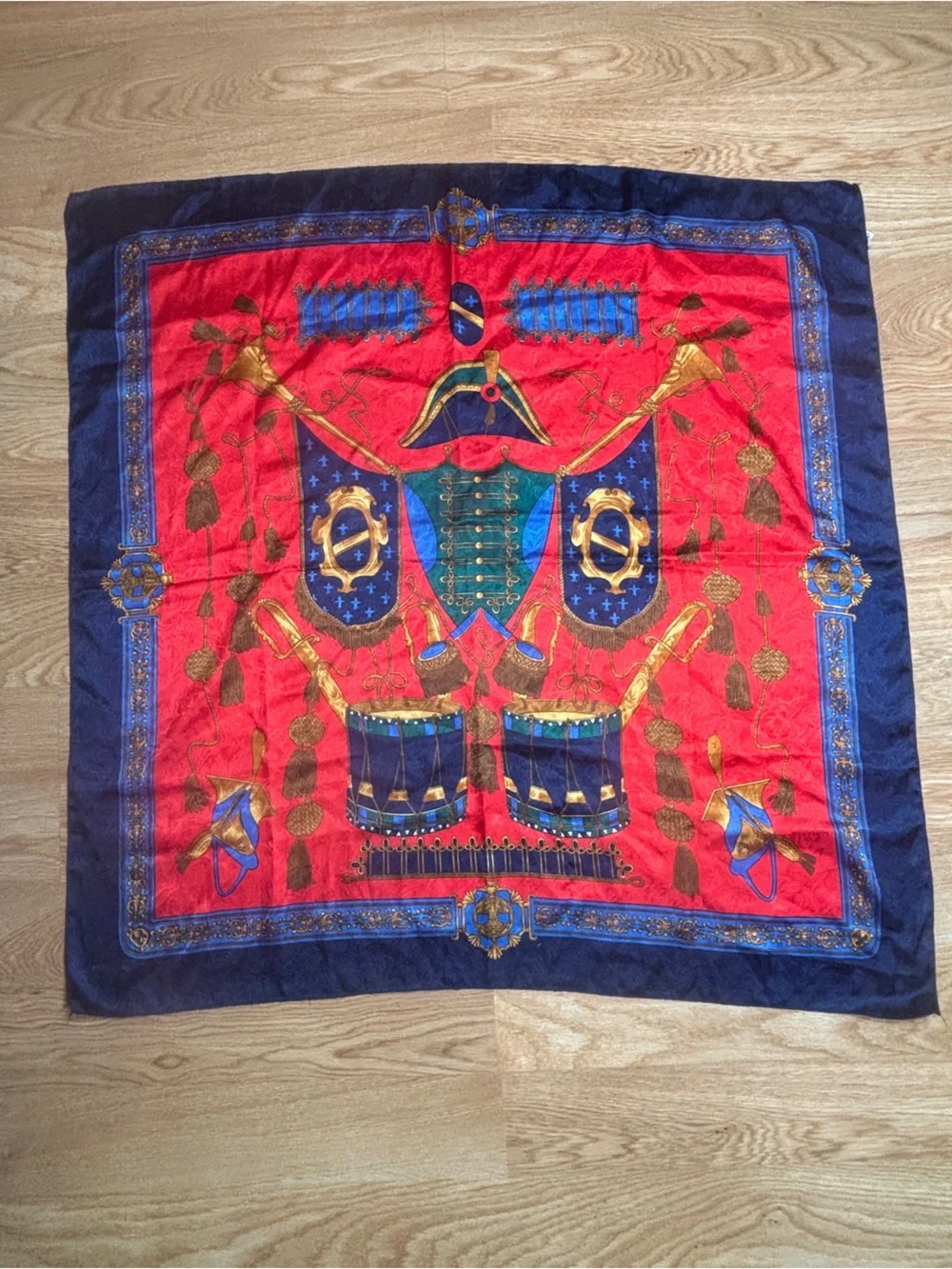 Silk-Feel Navy & Red Printed Neck Scarf